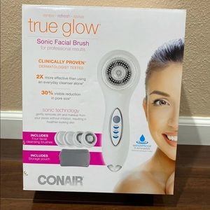 True Glow Sonic Facial Brush